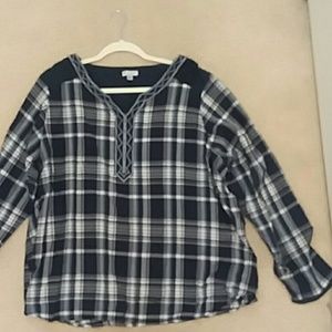 Navy and white plaid long sleeve blouse 3x